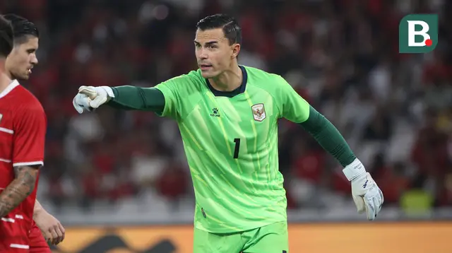 Kiper Timnas Indonesia, Emil Audero, tampil impresif saat timnya meraih kemenangan 3-0 atas Oman pada FIFA Matchday periode Juni 2026 di Stadion Utama Gelora Bung Karno, Jakarta, Jumat (05/06/2026) malam WIB. (Bola.com/Abdul Aziz)