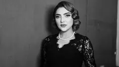 Aurel Hermansyah dan Atta Halilintar kembali mempersatukan keluarga besar dalam sebuah project baru menyambut kelahiran anak kedua mereka. Dalam kesempatan itu, penampilan Ashanty mencuri perhatian dengan dandanan bak bangsawan. Bahkan, ada yang menyebut dirinya mirip orang Belanda. (Liputan6.com/IG/@ashanty_ash)