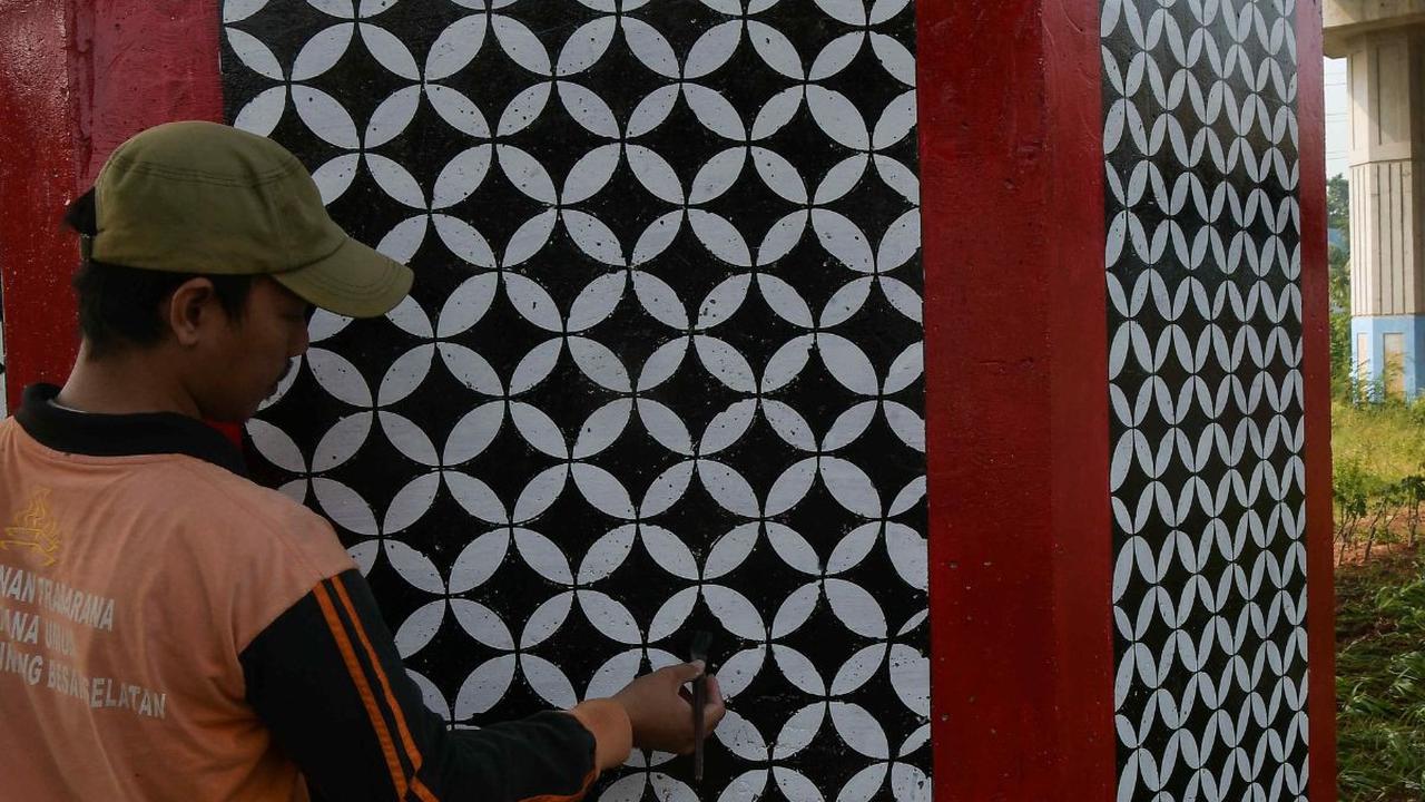 Selain untuk memperingati HUT Kemerdekaan, pembuatan mural ini juga untuk memperindah area sekitar.