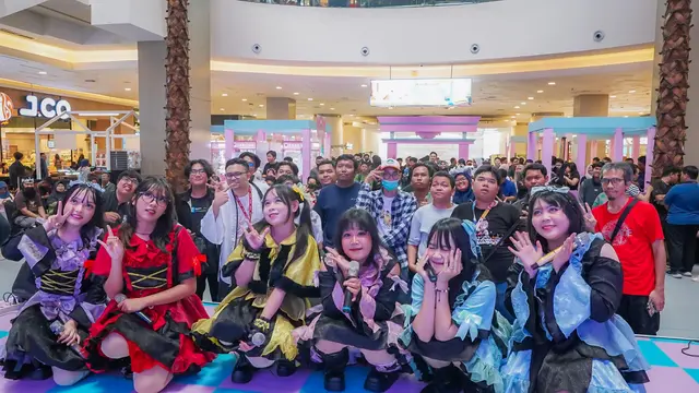Memfasilitasi pecinta K-Pop hingga J-Pop, salah satu pusat perbelanjaan di Kota Tangerang menghadirkan festival perayaan dua budaya Asia dalam Japanese Korean Festival Gangnam to Shibuya. (Dok: Liputan6.com/pramita)