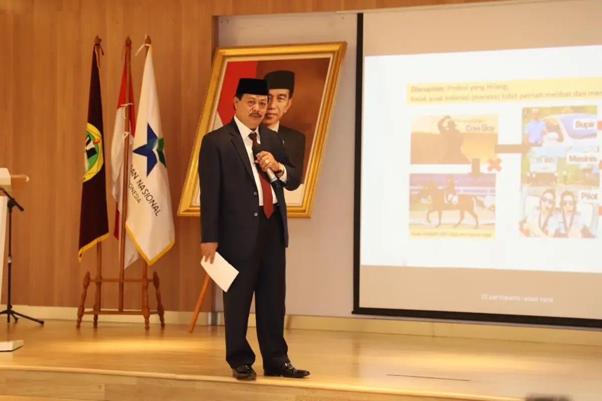 Kepala Perpustakaan Nasional Muhammad Syarif Bando