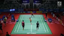 Sejumlah pebulutangkis India melakukan latihan uji lapangan jelang pelaksanaan turnamen Indonesia Open 2019 di Istora Senayan, Jakarta, Senin (15/7/2019). Indonesia Open 2019 akan dihelat pada 16-21 Juli 2019. (Liputan6.com/Helmi Fithriansyah)