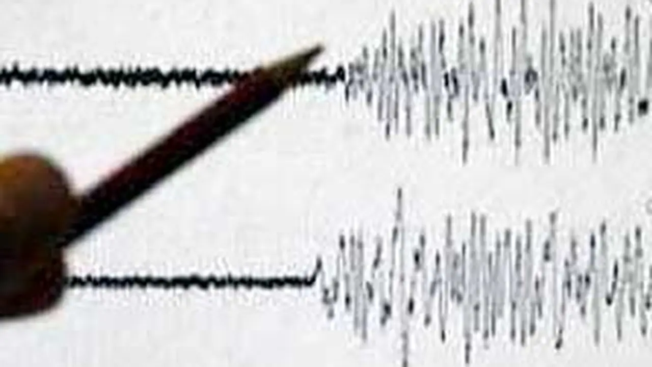 110821bgempa-vanuatu.jpg