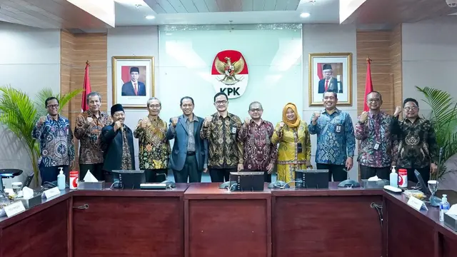 Badan Pengelola Keuangan Haji (BPKH) berkunjung ke Gedung Komisi Pemberantasan Korupsi (KPK), pada Kamis, 5 Januari 2023.