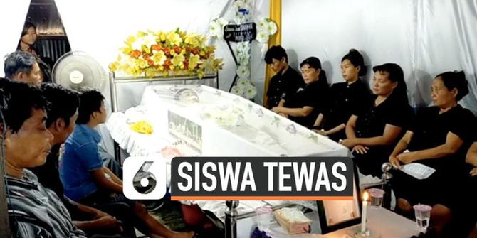VIDEO: Tangis di Pemakaman Siswa yang Tewas Dihukum Guru
