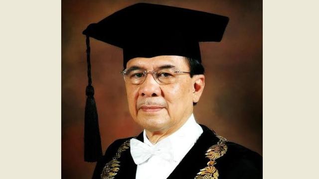 Prof. Himendra Wargahadibrata, Persib Bandung