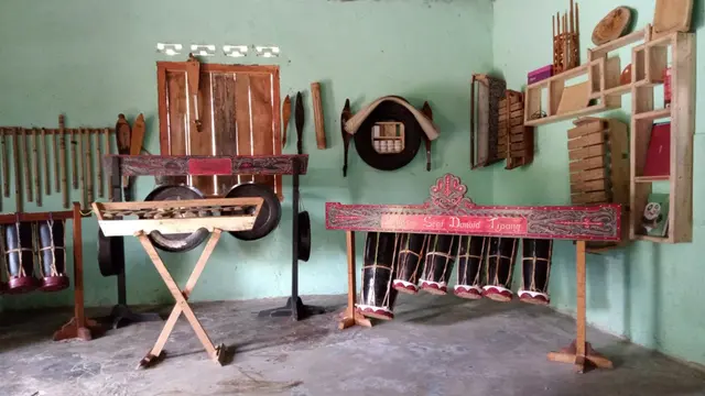 Alat Musik Tradisional