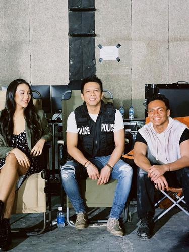 6 Potret Anya Geraldine dan Jefri Nichol Jadi Model Video Klip 'Bintang Di Surga'