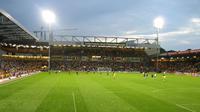 Markas Norwich City, Carrow Road, Norwich. (Football Stadium Guide)