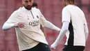 Kemenangan atas Liverpool dan Aston Villa menjadi penanda kebangkitan generasi baru Les Parisiens. (FRANCK FIFE/AFP)