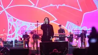 Perempuan Paling Cantik di Negeriku Indonesia Buka Konser Dewa 19 All Stars 2.0