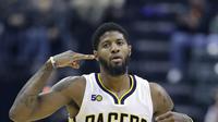 Forward Indiana Pacers Paul George dijatuhi denda US$ 15 ribu atau sekitar Rp 195,9 juta karena menendang bola ke tribun penonton. (AP Photo/Darron Cummings)