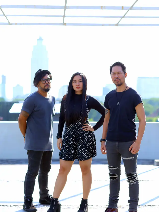 [Bintang] Cokelat Band