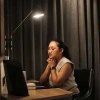 7 Sikap Elegan Menghadapi Orang yang Pernah Menghancurkan Hidupmu./Copyright Fimela/Adrian Putra