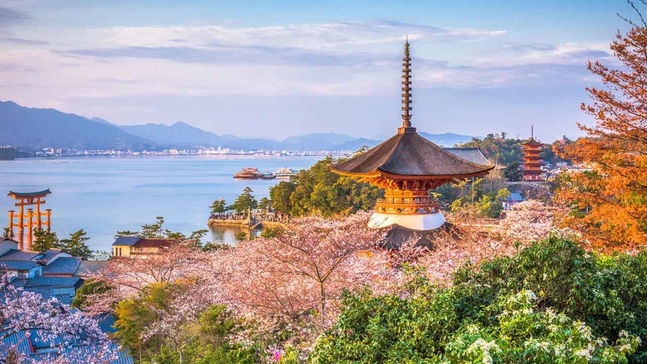 Mau Honeymoon? Ini Destinasi Romantis yang Ada di Jepang