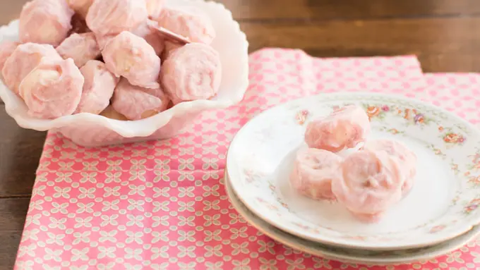 Pisang Yogurt Beku, Perpaduan Rasa Asam Manis yang Romantis