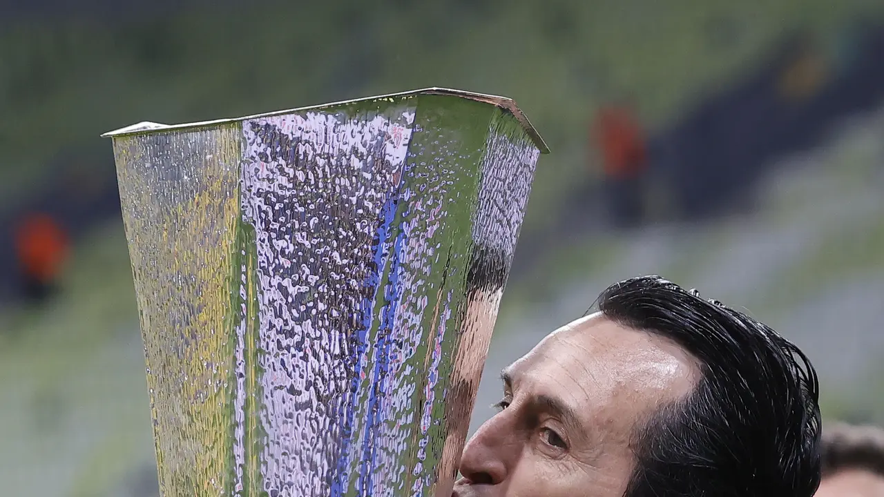 Selebrasi Pemain Villareal Juara Piala Eropa Usai Kalahkan MU