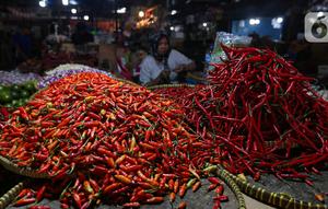 Harga cabai rawit merah naik Rp1.410 menjadi Rp83.960 per kilogram. (Liputan6.com/Angga Yuniar)