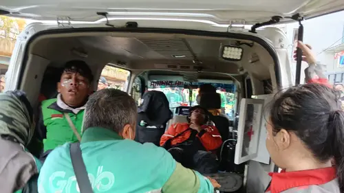 Demo Ojol di Mako Brimob Kwitang