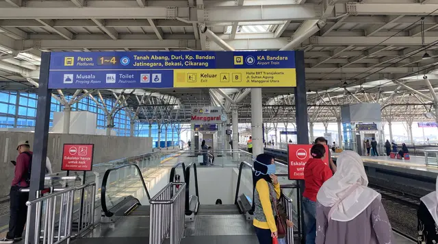 Kondisi Terkini Stasiun Manggarai Usai Padat Akibat Gangguan KRL