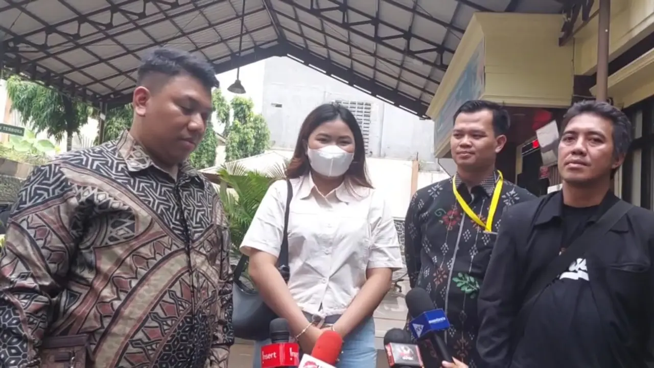 Aji Darmaji, suami Mpok Alpa
