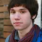 Ryan Ross ternyata sempat kena damprat penggemar One Direction. Kenapa ya?