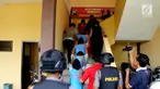 Tujuh orang pria ditangkap setelah memperkosa gadis. Mereka diketahui sempat mabuk sebelum melakukan aksi bejat tersebut.