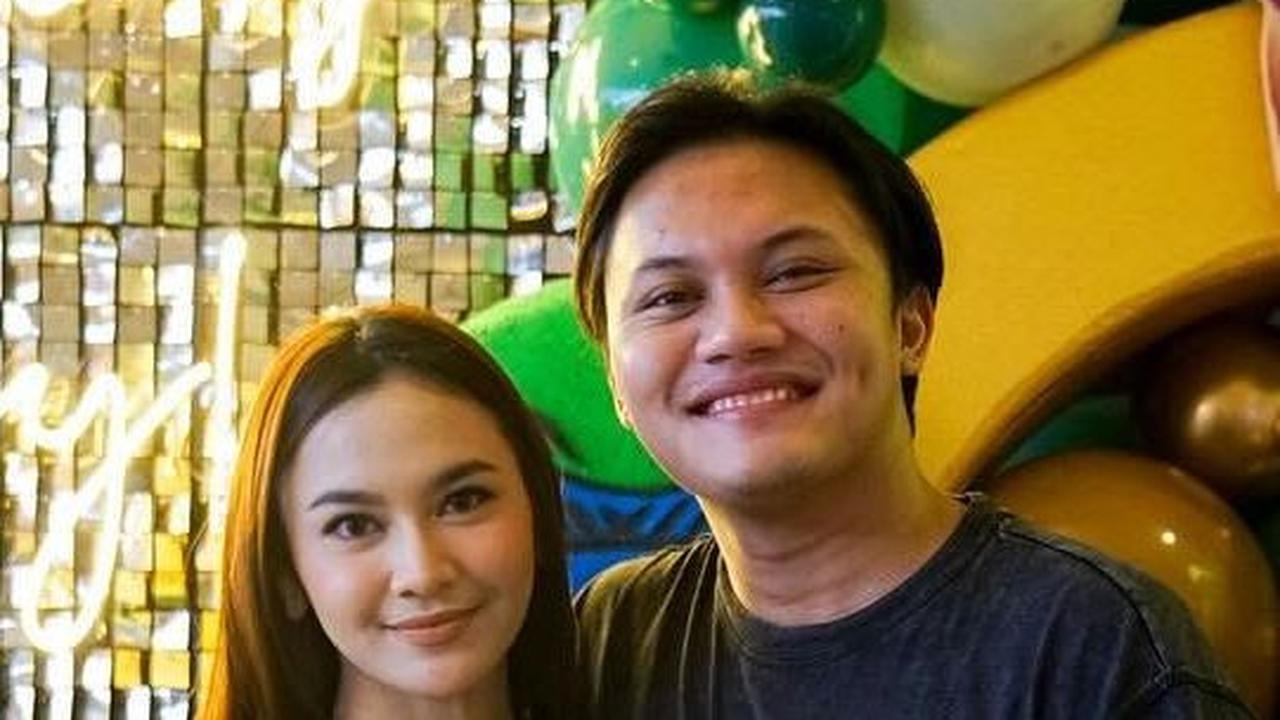 10 Potret Ultah Rizky Febian ke-26, Intip Kejutan Istimewa dari Mahalini untuk Sang Kekasih