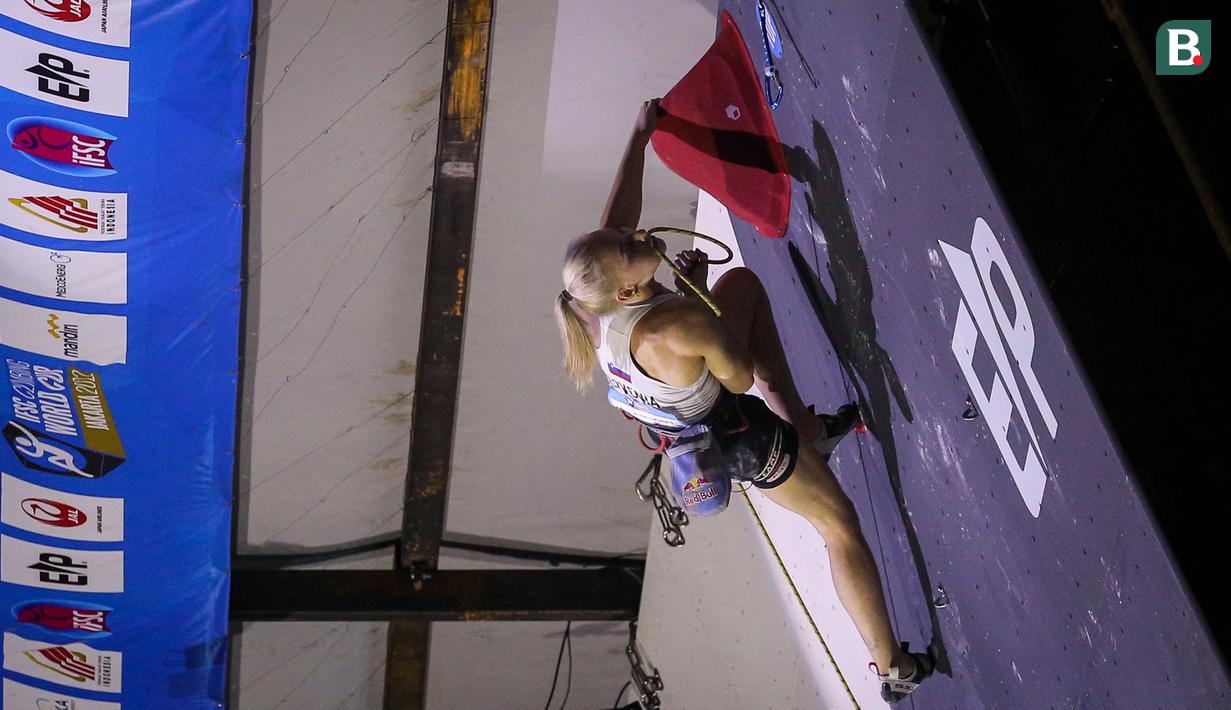 Ganbert terus melaju dan akhirnya mampu menyelesaikan perlombaan dengan Top atau sampai di puncak. (Bola.com/Bagaskara Lazuardi)