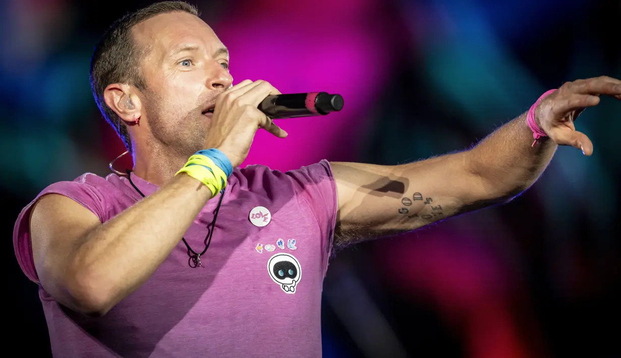 Sesuai jadwal yang dirilis laman resmi Coldplay, hingga 22 November 2023 Coldplay akan manggung sebanyak 47 kali.   (Mads Claus Rasmussen/Ritzau Scanpix via AP)