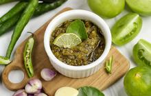 Cara Membuat Sambal Hijau Anti Gagal, Dijamin Warnanya Tetap Cerah