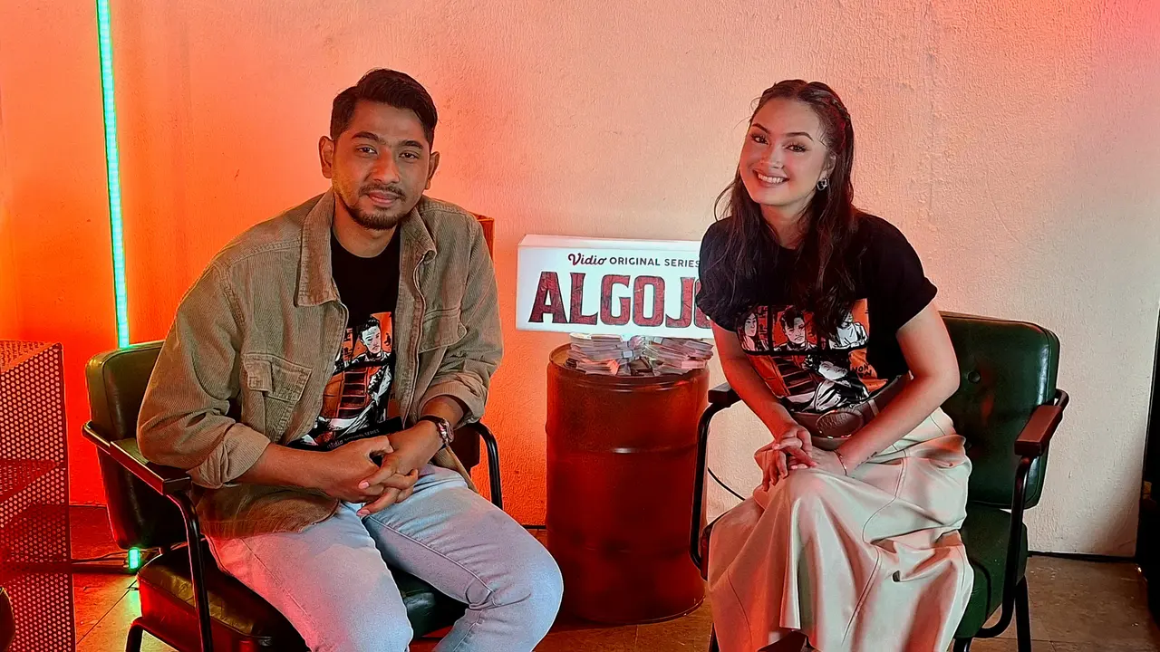 Arya Saloka dan Caitlin Halderman