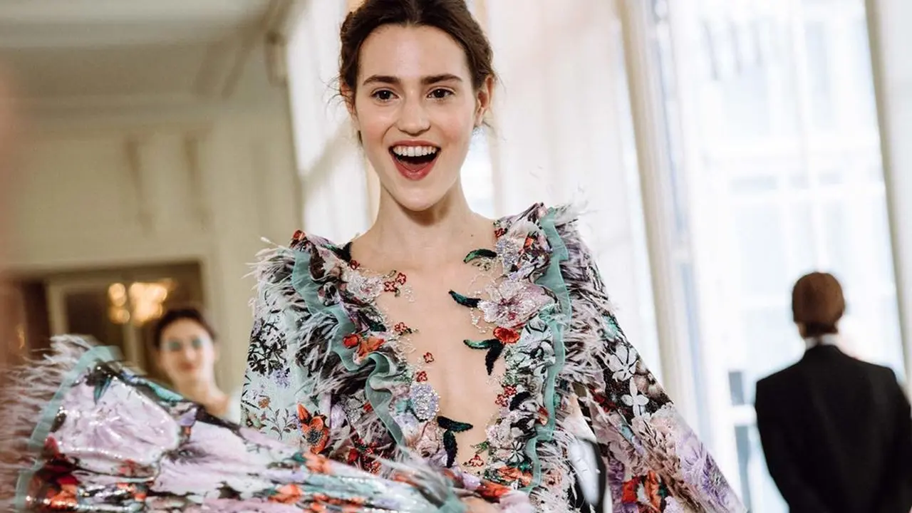 Ini Dia Desainer Couture yang Sukses Mencuri Spotlight