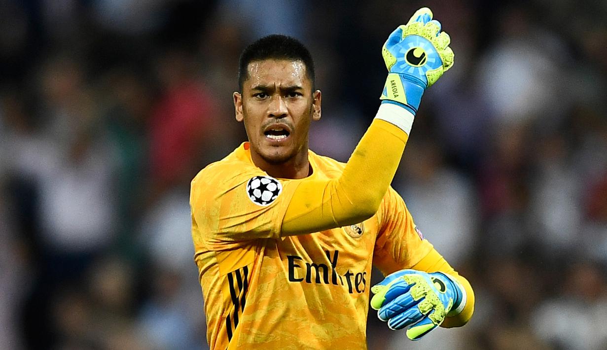 Sejatinya pemain yang dipinjamkan mempunyai misi memperoleh kesempatan bermain yang lebih banyak di klub barunya. Namun, akibat kalah bersaing dan minimnya ajang kompetisi di klub baru, mereka tetap tak punya kans untuk bermain lebih. Seperti 5 kiper berikut. (AFP/Oscar Del Pozo)