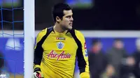 Milan Inginkan Julio Cesar