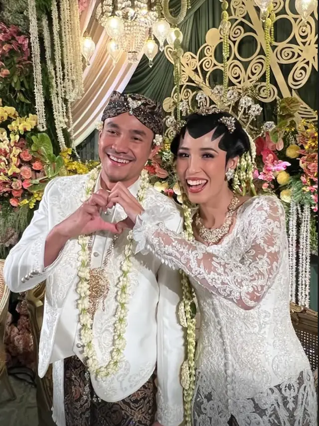 Pernikahan Anak Dede Yusuf, Alifiya Arkana dan Khalifah Alkays (Foto: Instagram Alifiya)