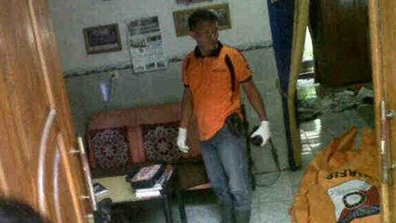 Tragis, nenek sebatang kara ditemukan tewas tertimpa lemari