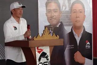 Presiden ke-7 RI Joko Widodo (Jokowi) menghadiri Rapat Koordinasi Daerah (Rakorda) PSI Kabupaten Mesuji, Lampung. (Liputan6.com/Ardi Munthe).