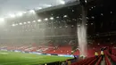 Manchester United mengalami malam yang buruk setelah ditaklukkan Arsenal pada lanjutan Liga Inggris di Stadion Old Trafford Minggu (12/5/2024). (AP Photo/Dave Thompson)