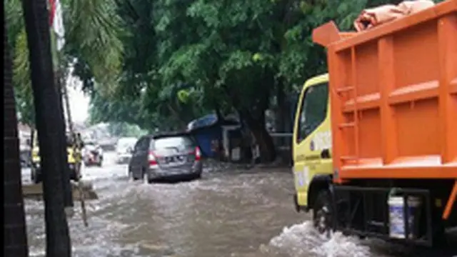 20160228-Cek-Titik-Genangan-dan-Banjir-Ibu-Kota-Jakarta