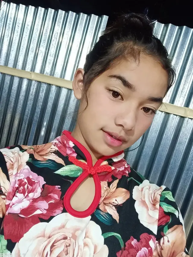 Pesona Chetryn, Kakak Perempuan Betrand Peto (sumber: instagram/chetrynpeto)