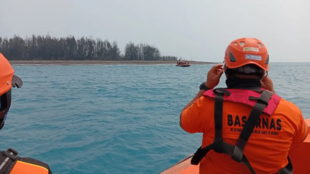 Pencarian jurnalis hilang kontak di Selat Sunda