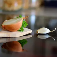 ilustrasi bawang bombay bawnag putih/copyright Pixabay