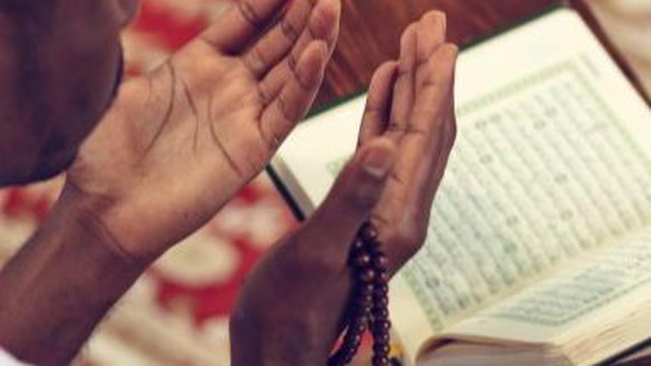 Contoh Hukum Alif lam Qamariyah dalam Bacaan Ayat Suci Al-Quran<br>