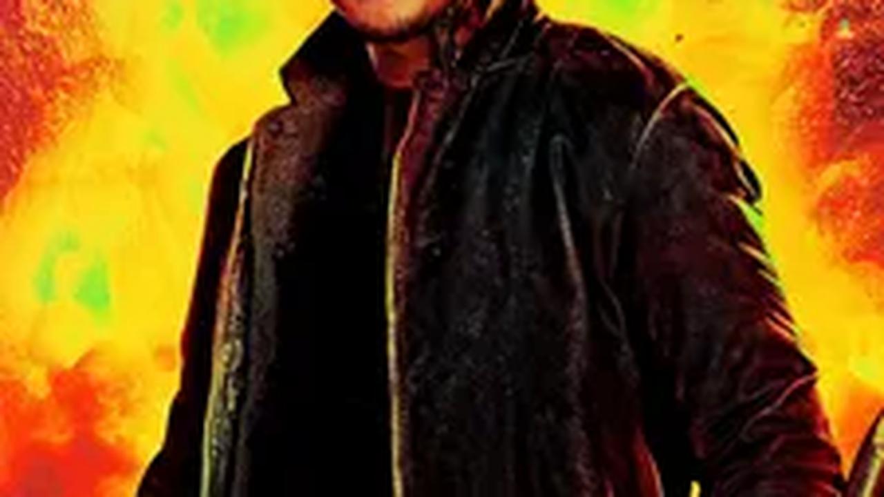 Namun, kehebohan yang tak kalah pentingnya terjadi di Indonesia. Iko Uwais, salah satu aktor laga terkenal asal Indonesia, akan turut bermain dalam The Expend4bles sebagai pemeran antagonis.