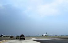 Asap Hitam Pekat Selimuti Langit Tangerang, Operasional Bandara Soekarno-Hatta Tidak Terpengaruh