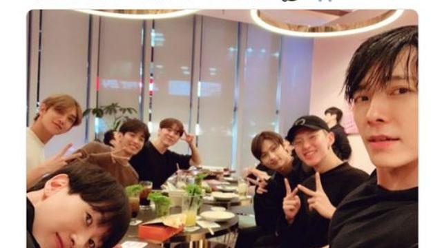 Super Junior dan Seventeen (Foto: Twitter/@donghae861015)