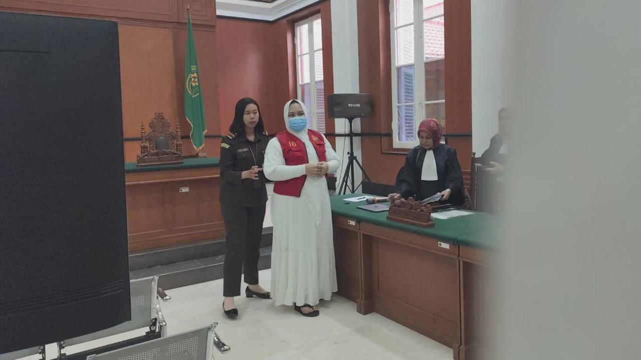 Sidang Kasus Skincare Merkuri di PN Makassar, Mira Hayati Klaim Produknya Banyak Dipalsukan