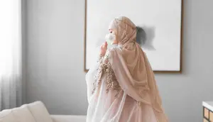 Ayu Pratiwi Umumkan Telah Menikah dengan Ruwadi, Ungkap Rasa Syukur dan Minta Doa