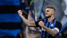 Pemain Inter Milan, Mauro Icardi melakukan selebrasi usai mencetak gol ke gawang AC Milan pada laga Serie A di Stadion San Siro, Milan, Italia, Minggu (21/10). Gol tunggal Icardi membawa Inter Milan menang atas AC Milan. (AP Photo/Antonio Calanni)